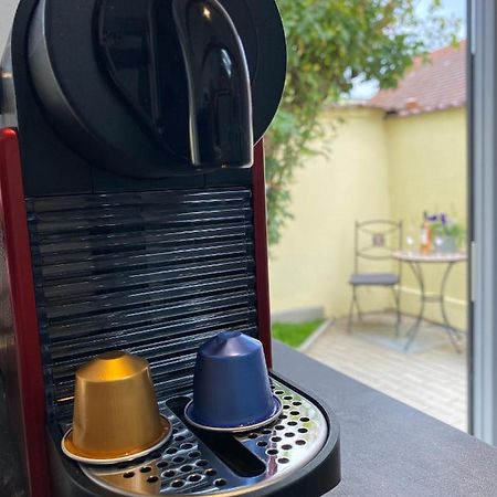 Auszeit Vienna Wellness Apartment Екстериор снимка