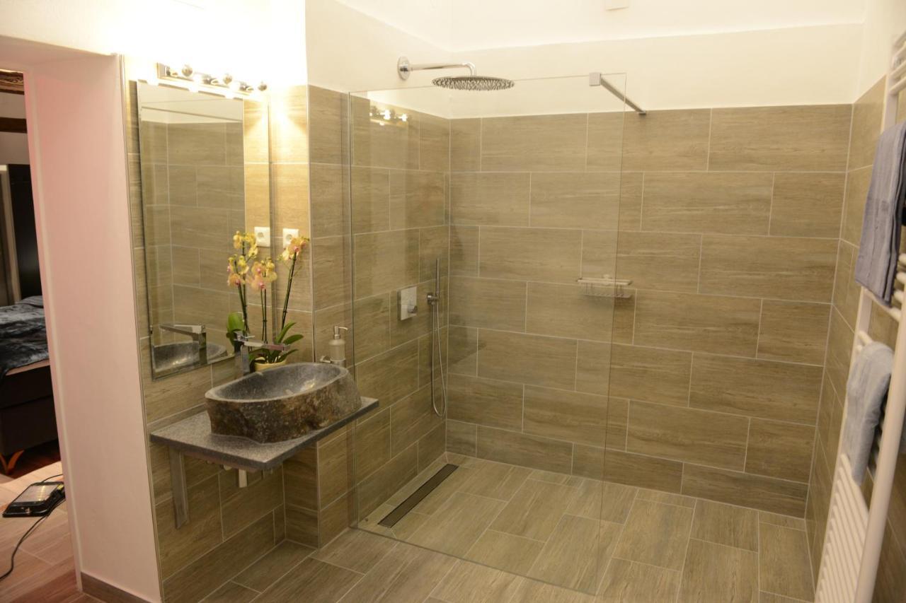 Auszeit Vienna Wellness Apartment Екстериор снимка